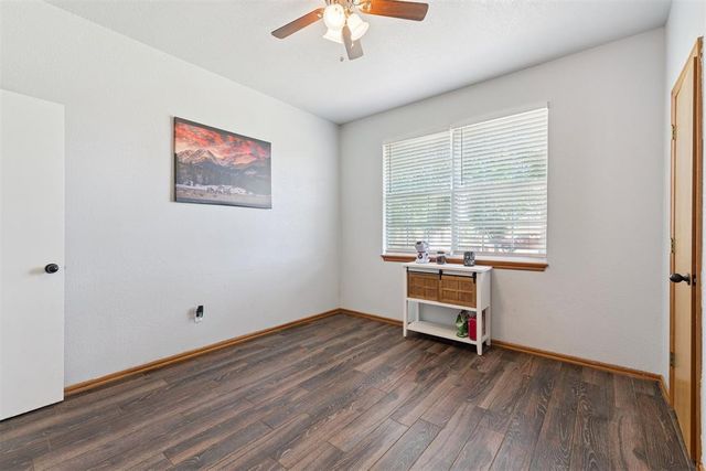 6055 W Blue Cedar Road, Edmond, OK 73025