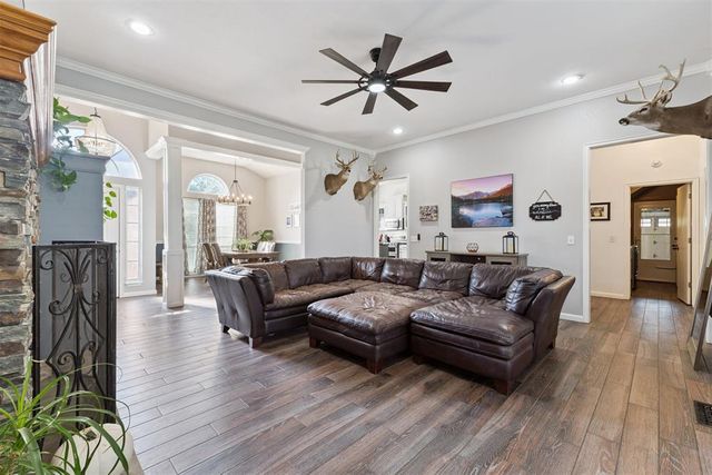 6055 W Blue Cedar Road, Edmond, OK 73025