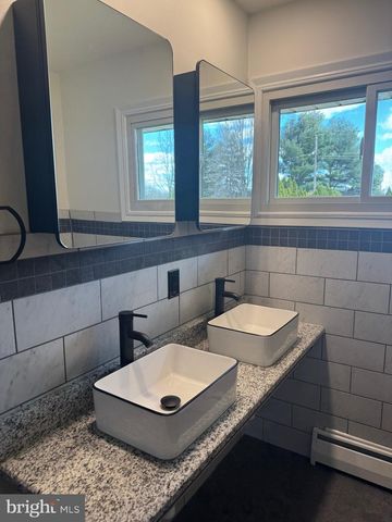 1218 S HANOVER ST, Pottstown, PA 19465