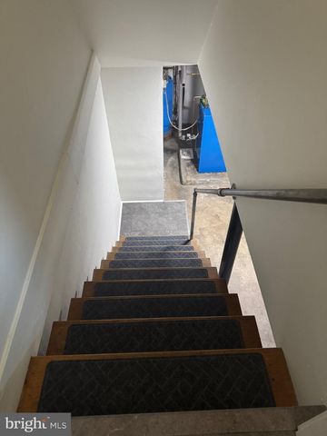 1218 S HANOVER ST, Pottstown, PA 19465