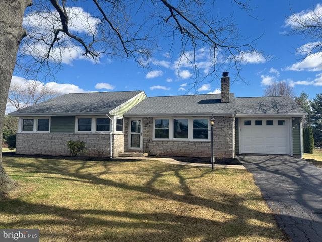 1218 S HANOVER ST, Pottstown, PA 19465