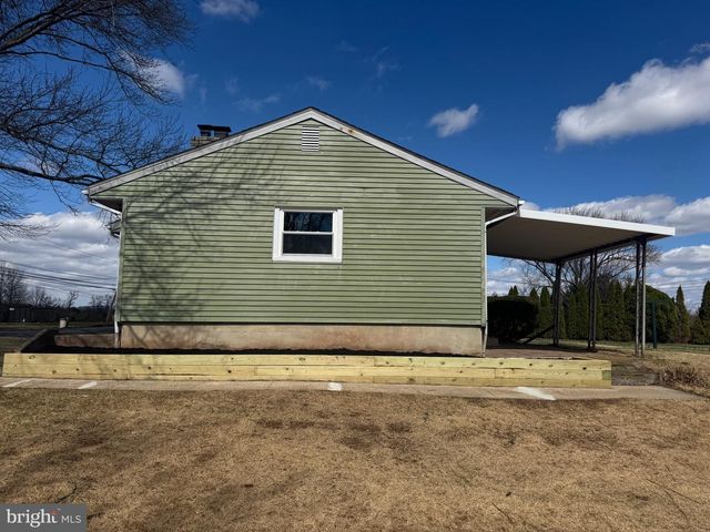 1218 S HANOVER ST, Pottstown, PA 19465