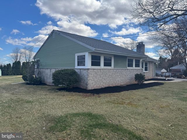 1218 S HANOVER ST, Pottstown, PA 19465