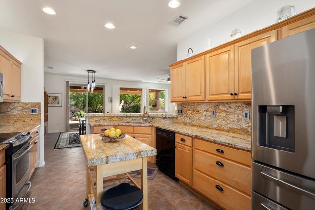 16564 W WILD HORSE Way, Surprise, AZ 85387