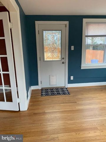 4718 RUATAN ST, College Park, MD 20740