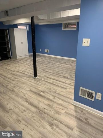 4718 RUATAN ST, College Park, MD 20740