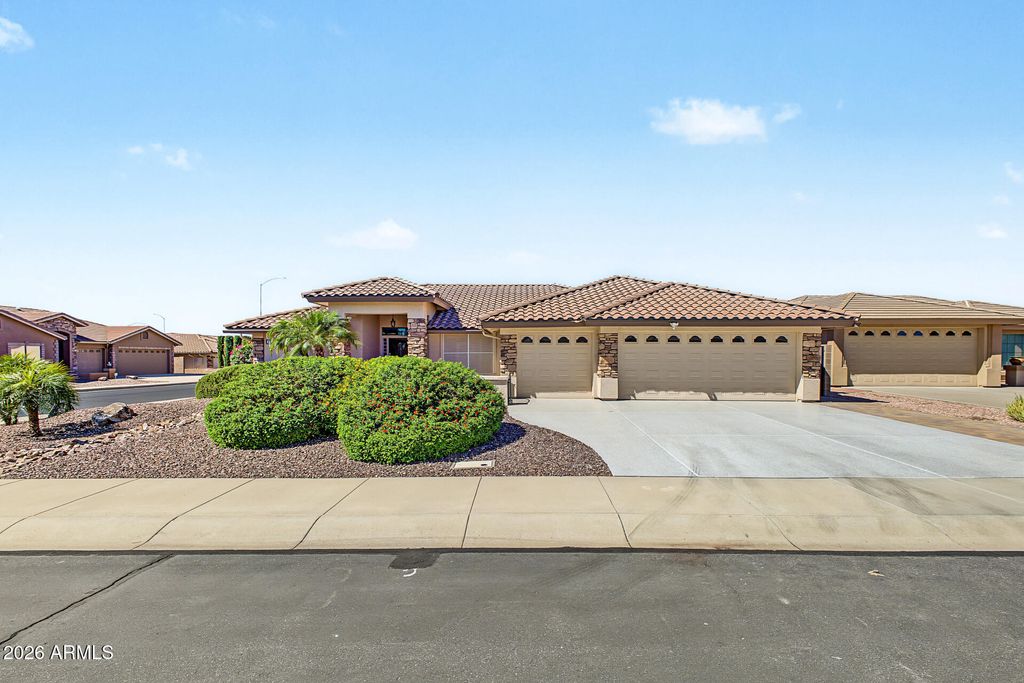 2840 S ALDERWOOD Circle, Mesa, AZ 85212 — exterior