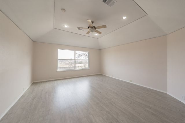 5786 Walnut Creek Drive, Fort Worth, TX 76137