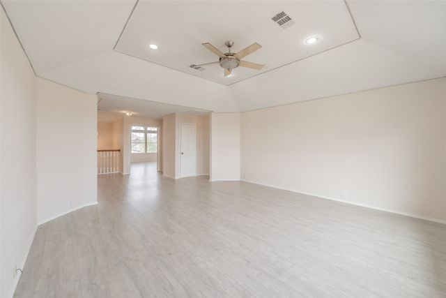 5786 Walnut Creek Drive, Fort Worth, TX 76137