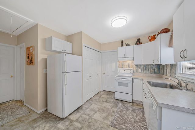 289 McKinley Drive, Mastic Beach, NY 11951
