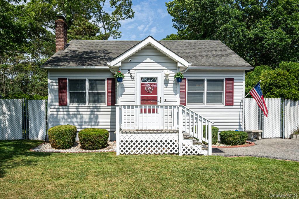 289 McKinley Drive, Mastic Beach, NY 11951
