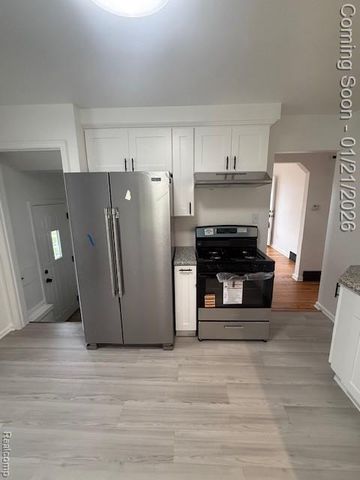 7445 Rockdale, Detroit, MI 48239