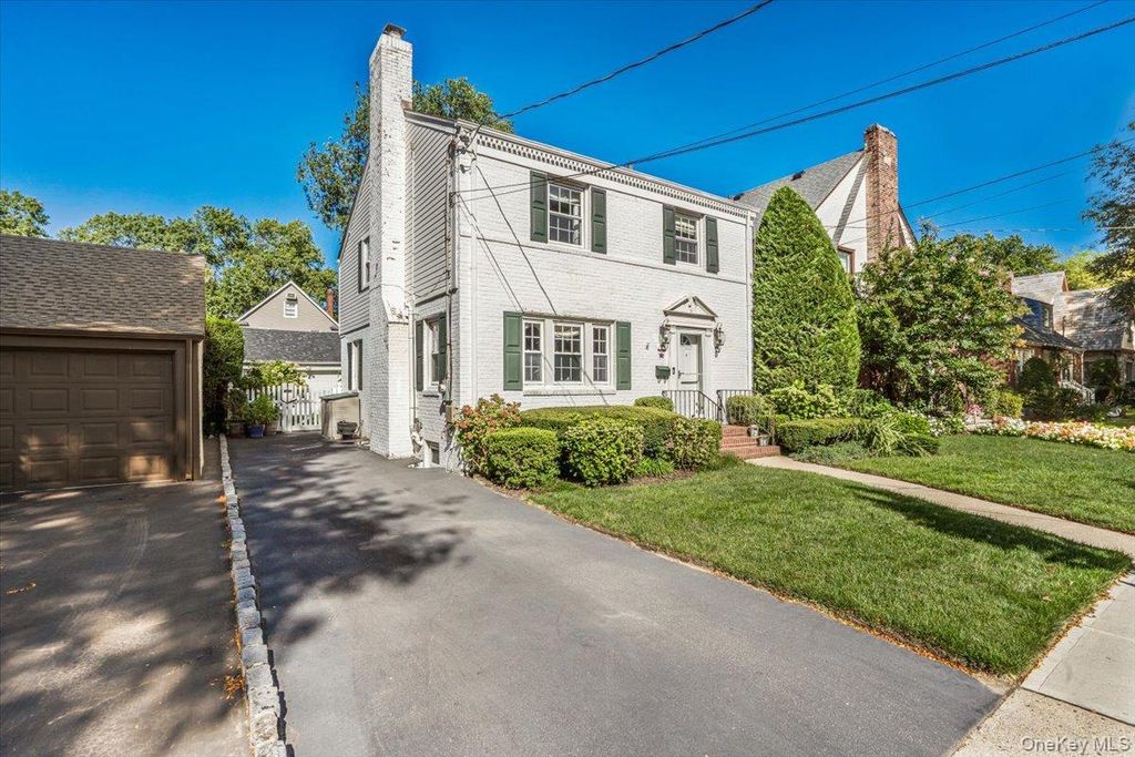 5 Ash Street, Floral Park, NY 11001 — photo 3