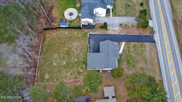 1177 Sparta Hwy, Crossville, TN 38572