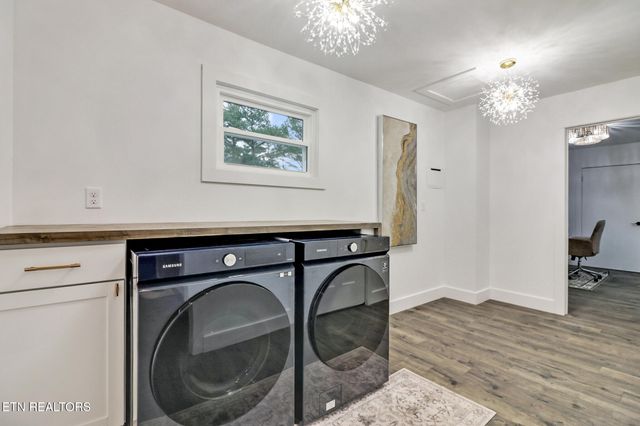 1177 Sparta Hwy, Crossville, TN 38572