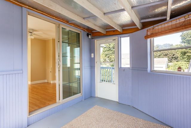 2714 Riverside Avenue, Somerset, MA 02726