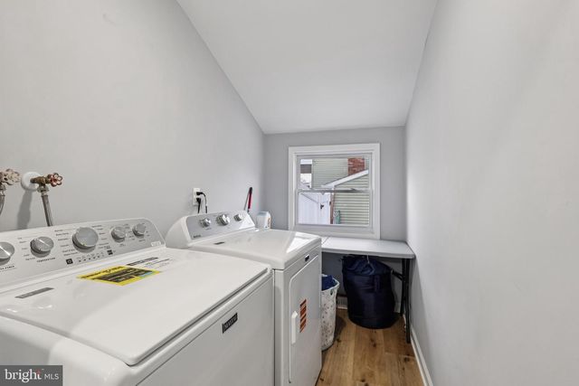 910 HOWE DR, Turnersville, NJ 08012