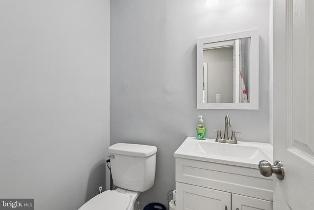 910 HOWE DR, Turnersville, NJ 08012