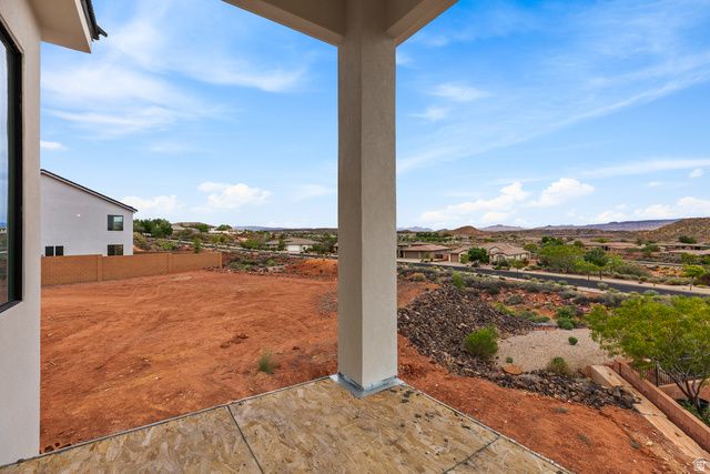 1870 N CHAPMAN DR, Washington, UT 84780