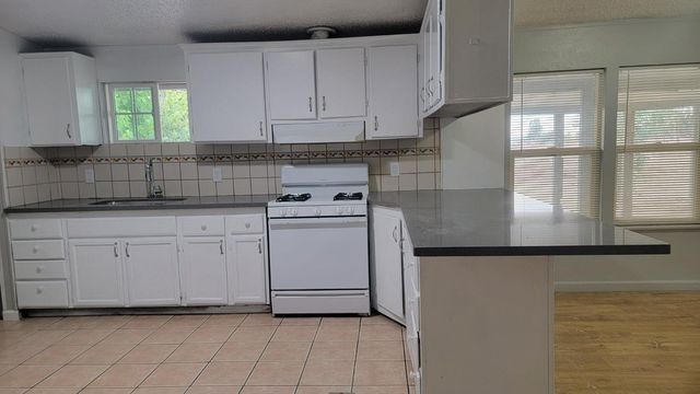 12234 Clay Station Rd, Herald, CA 95638