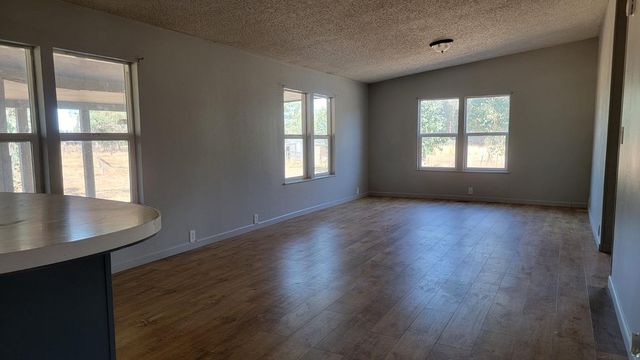 12234 Clay Station Rd, Herald, CA 95638