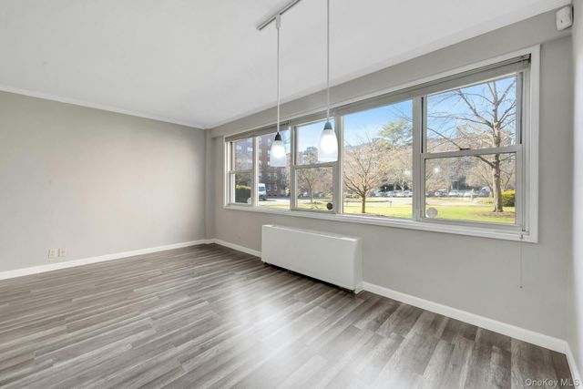 240 Garth Road 2G2, Scarsdale, NY 10583