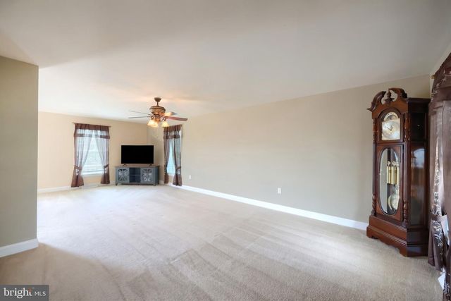 137 KIMBERLY LN, East Berlin, PA 17316