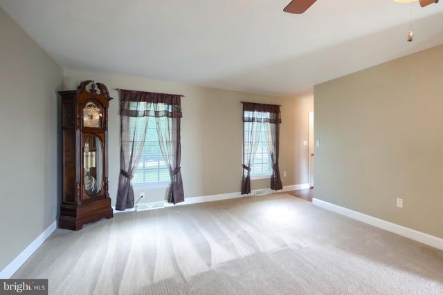 137 KIMBERLY LN, East Berlin, PA 17316