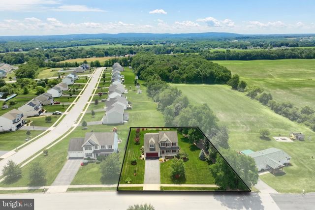 137 KIMBERLY LN, East Berlin, PA 17316