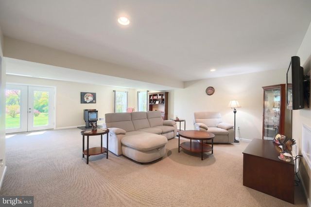 137 KIMBERLY LN, East Berlin, PA 17316