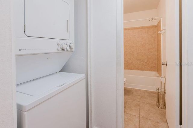 64 PINE TRACK 103A, Ocala, FL 34472