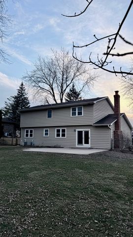 5N575 Abilene Trail, Bloomingdale, IL 60108