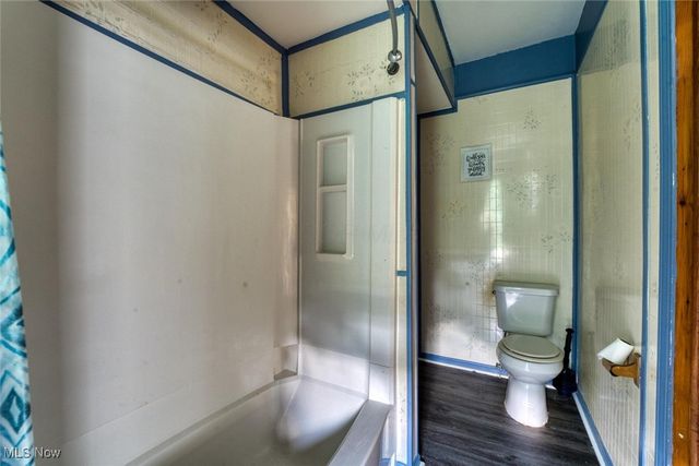 23 Madison Street, Glouster, OH 45732