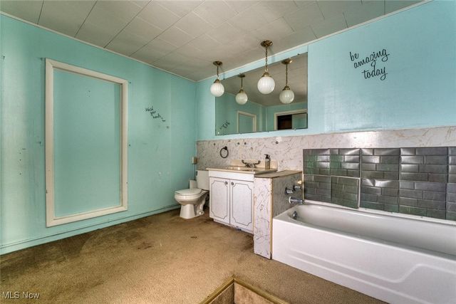 23 Madison Street, Glouster, OH 45732