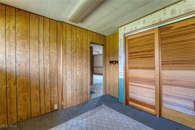 23 Madison Street, Glouster, OH 45732