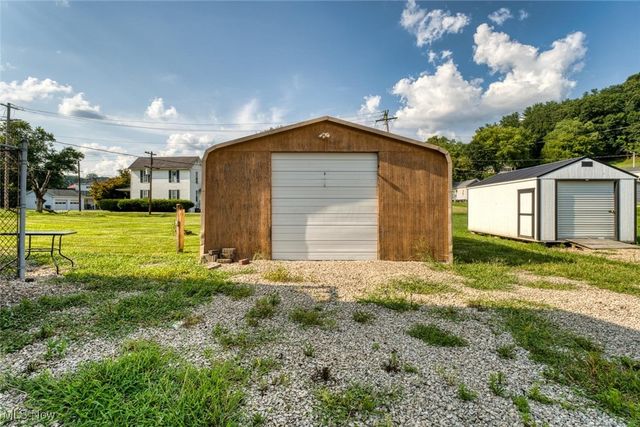 23 Madison Street, Glouster, OH 45732