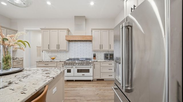 2275 River Bluffs Drive, Jasper, TN 37347
