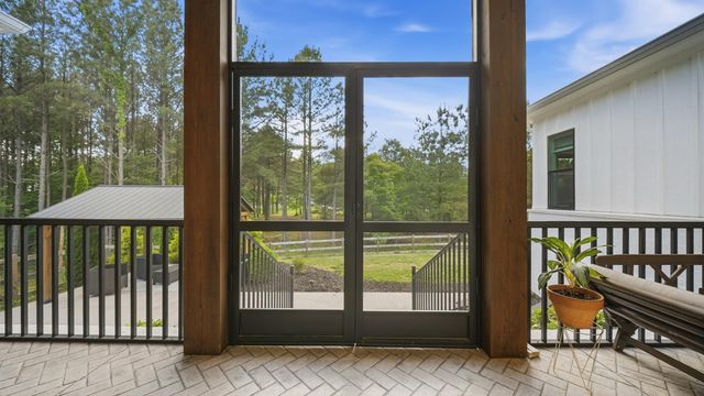 2275 River Bluffs Drive, Jasper, TN 37347