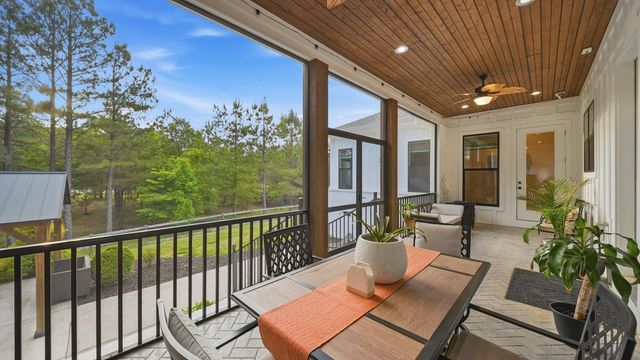 2275 River Bluffs Drive, Jasper, TN 37347