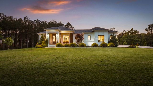 2275 River Bluffs Drive, Jasper, TN 37347
