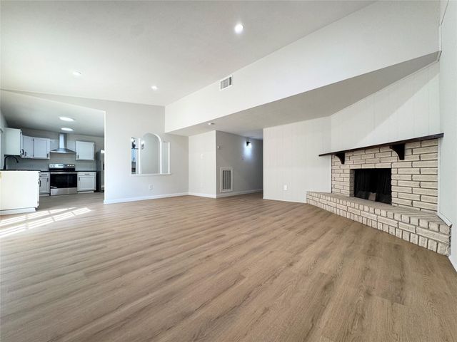 3923 Rolling Terrace Drive, Spring, TX 77388