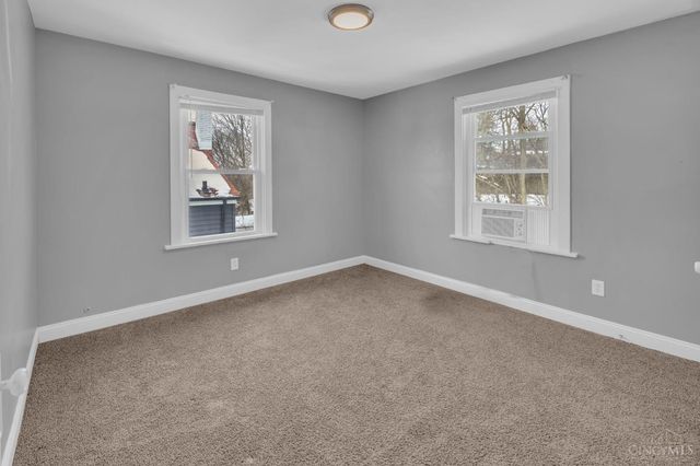 1114 Fairbanks Ave, Cincinnati, OH 45205