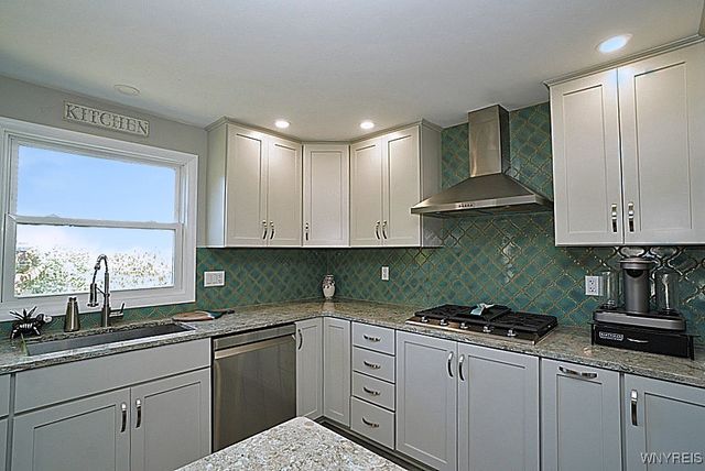 457 Cherry Lane, Lewiston, NY 14092