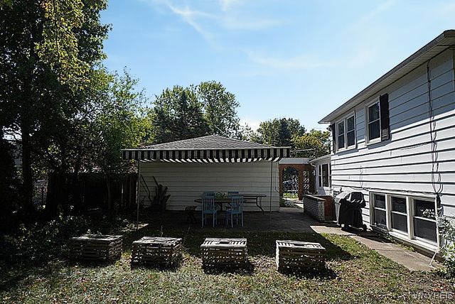 457 Cherry Lane, Lewiston, NY 14092