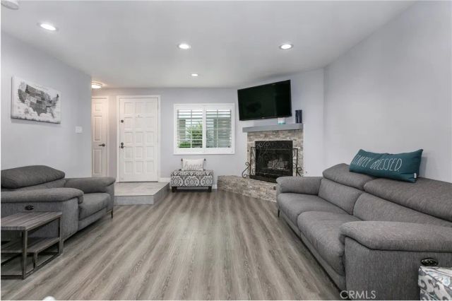 618 N Howard Street 128, Glendale, CA 91206