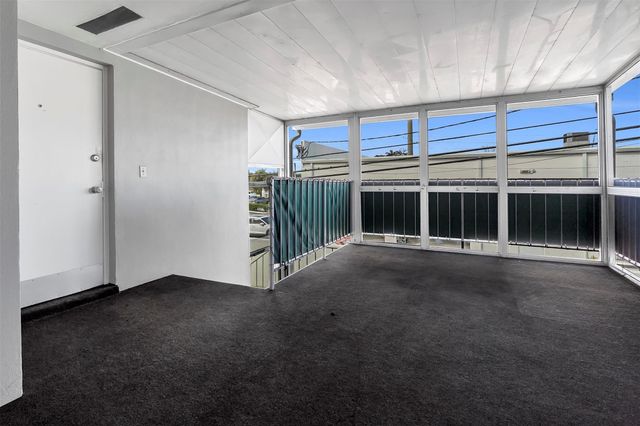 1049 NW 30th Court 3, Wilton Manors, FL 33311