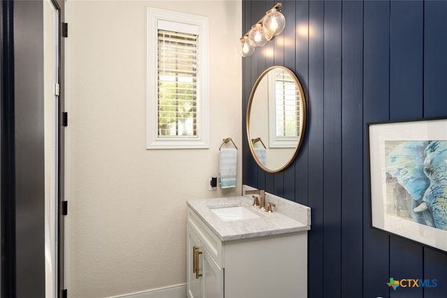 376 San Marcos Trail, New Braunfels, TX 78132