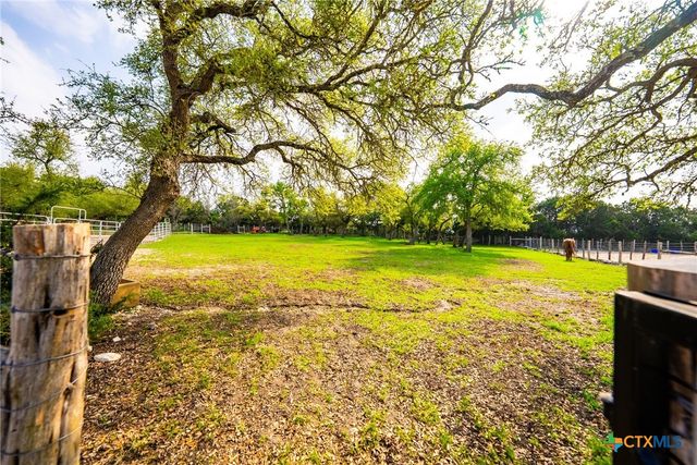 376 San Marcos Trail, New Braunfels, TX 78132