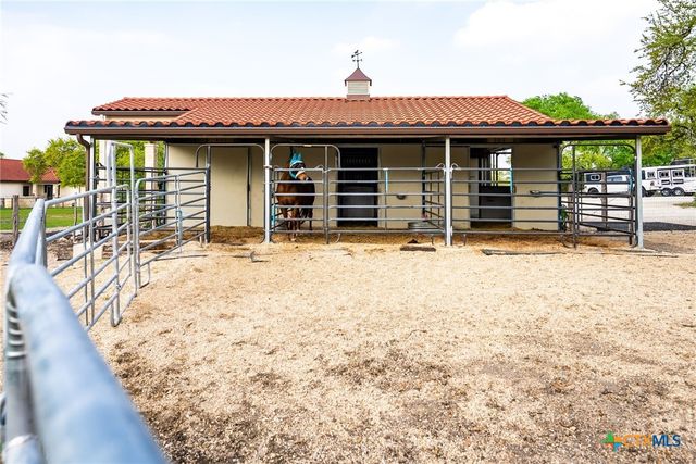 376 San Marcos Trail, New Braunfels, TX 78132