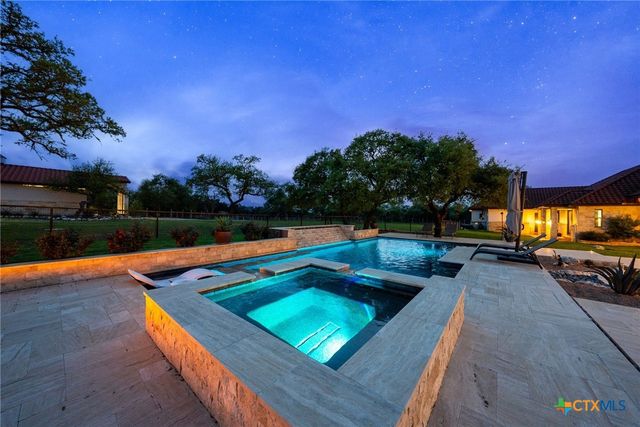 376 San Marcos Trail, New Braunfels, TX 78132